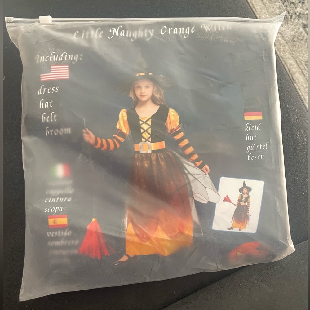 Witches costume